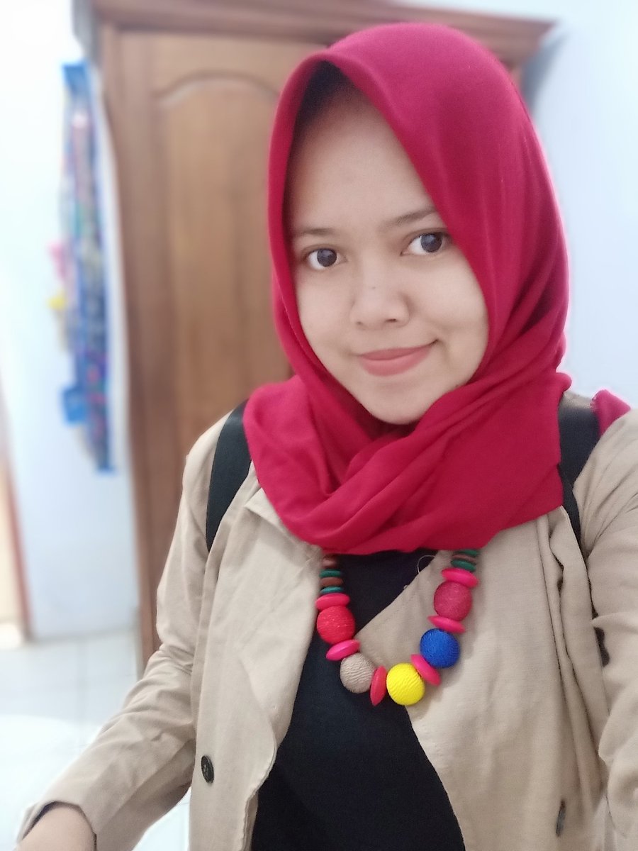 nisak24's tweet photo. Cantik gak yaa 😃😃 https://t.co/BzH23HypK5