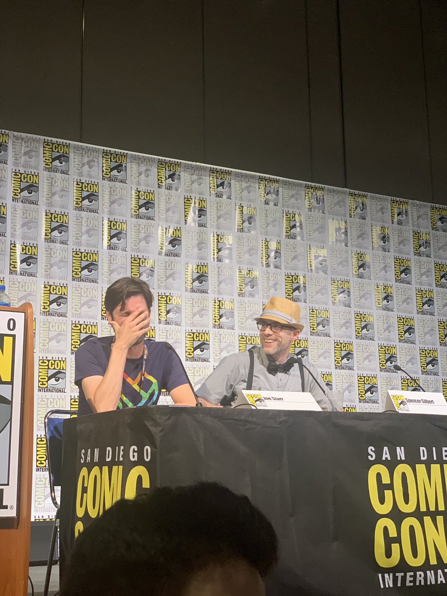 raulvaderrdz's tweet photo. @WeGotScoops is Back!! #ScoopsMcgee @screenjunkies #sdcc @joestarr187 @MurrellDan https://t.co/Ecs2gC7Hvg