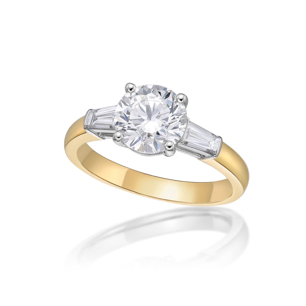 NatashaMarmont's tweet photo. Perfectly proportioned!
#roundbrilliant #centrestone #taperedbaguettes #sidestones #engagementring #jewellerydesigner #jewelerydesigner #jewellery #jewelery #diamond #diamonds #diamondjewellery #diamondjewelery #natashaguinness #natashaguinnessdesign #natashaguinnessstyle #NG https://t.co/PddENcwx3i