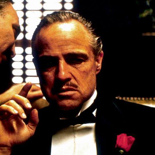 suarrId's tweet photo. Jangan pernah membenci musuhmu. Itu akan mempengaruhi penilaian terhadapmu.

~Don Corleone
#suarr #thegodfather https://t.co/tUG4wuz3Zy