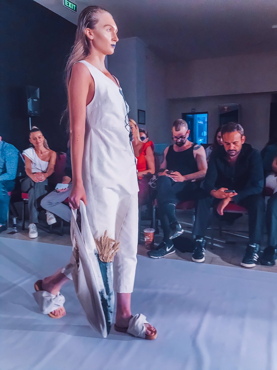 saycurls's tweet photo. Sustainable made modern w/ @mundoied @feericfashion Congrats on wining!! @ Diana Daian
#feelfeeric #feericfashionweek https://t.co/UCOzCtI9BH
