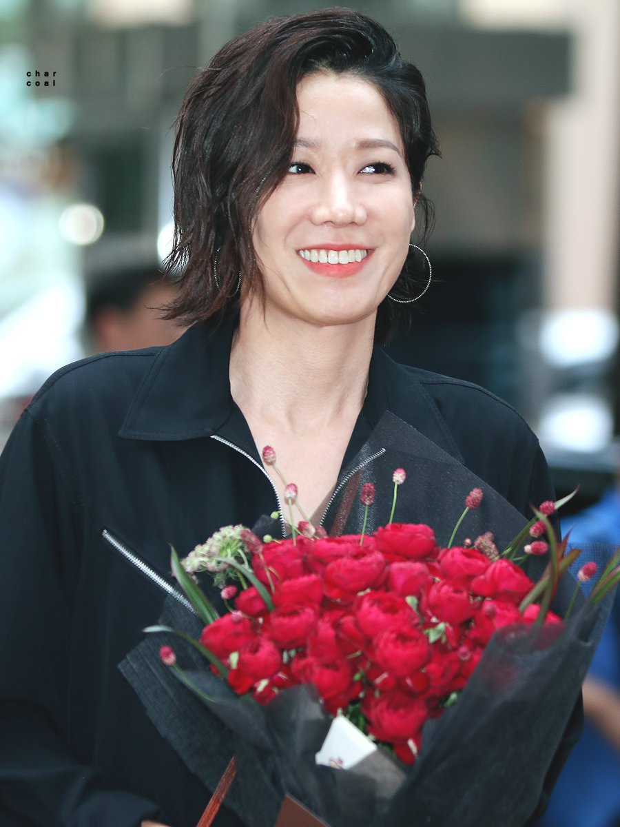 190718 #검블유 종방연 #전혜진
헤헤
bit.ly/2JI03yA
bit.ly/2Y4WK8y