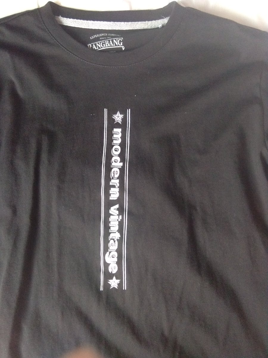 rrrrubiki's tweet photo. เสื้อBangbang ซื้อมาใส่ครั้งเดียวค่ะ Freesize 300฿ *แบรนด์เกาหลีแท้ค่ะ*
ค่าส่ง30/50 งับ 🇰🇷🍑  #ส่งต่อเสื้อผ้ามือสอง #เสื้อผ้ามือสอง #ส่งต่อเสื้อผ้า  #เสื้อผ้ามือสองสภาพดี #ส่งต่อคสอมือ2 #ส่งต่อคสอ https://t.co/lJF2vM462C