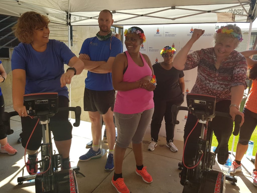 ChristaJVR's tweet photo. Raising money by wattbike cycling for 67 min #MandelaDay #SEMLI@UP https://t.co/2cwPEoFT9U