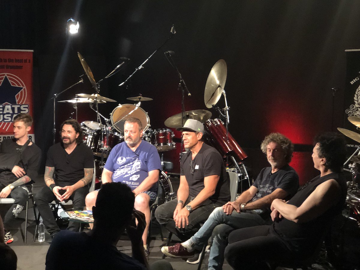 What a day! #bigdrumbonanza <a href="/DrumChannel/">drumchannel</a> <a href="/LukeHolland/">Luke Holland</a> <a href="/thomaslangdrum/">Thomas Lang</a> <a href="/kingcannonsimon/">Simon Phillips</a> <a href="/9BeatsUSA/">9BeatsUSA</a>