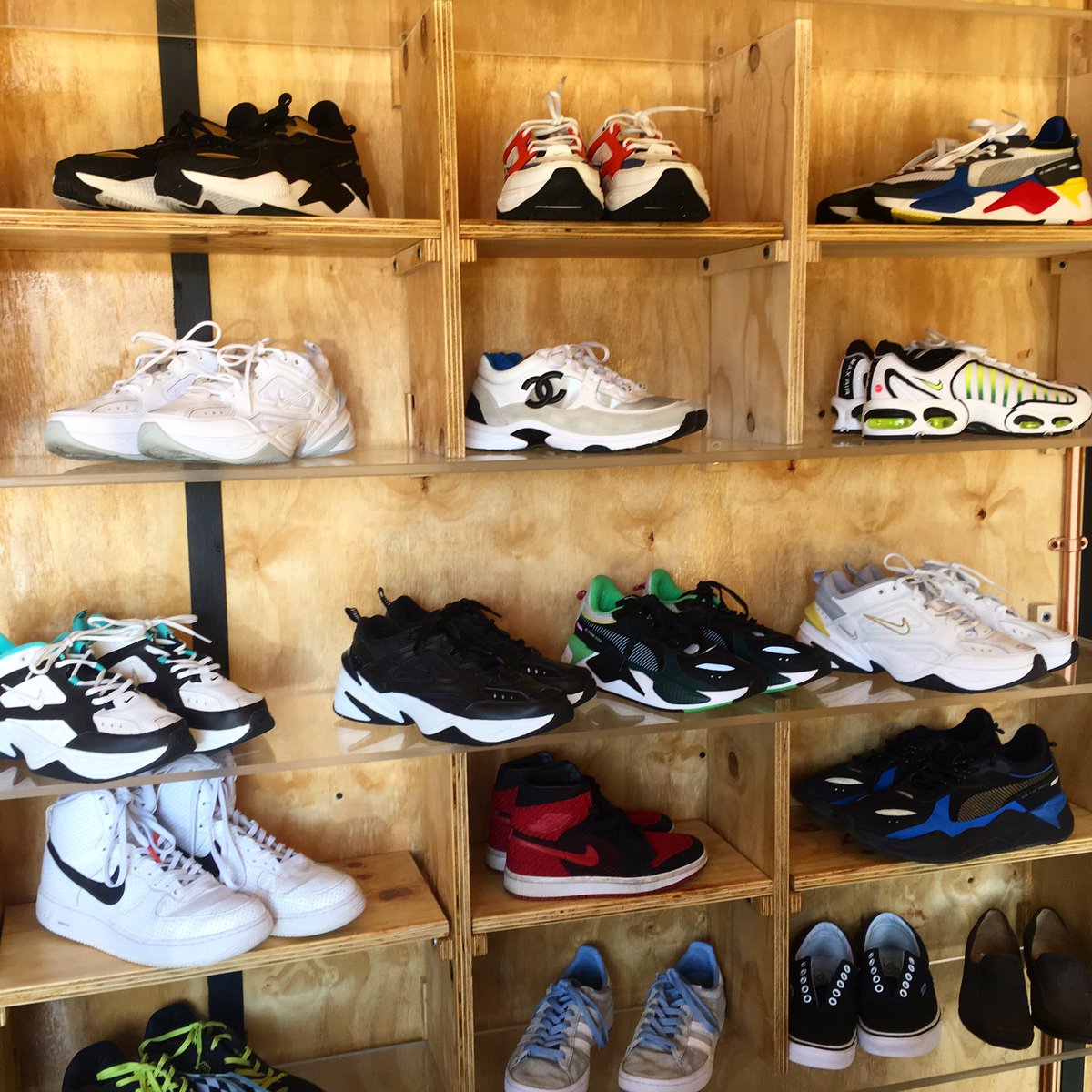 Shoes shop around me Outlet