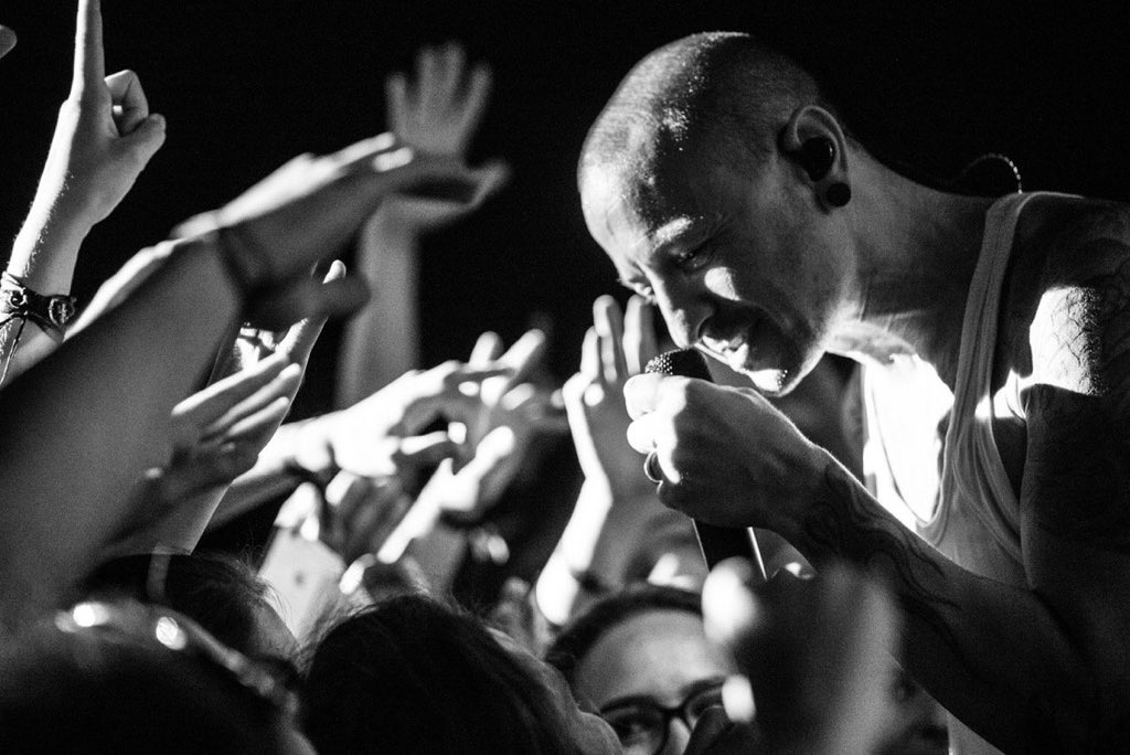 JcbAlvr's tweet photo. @linkinpark I’ll always love this dude ❤️ https://t.co/rtMP4lpMOn