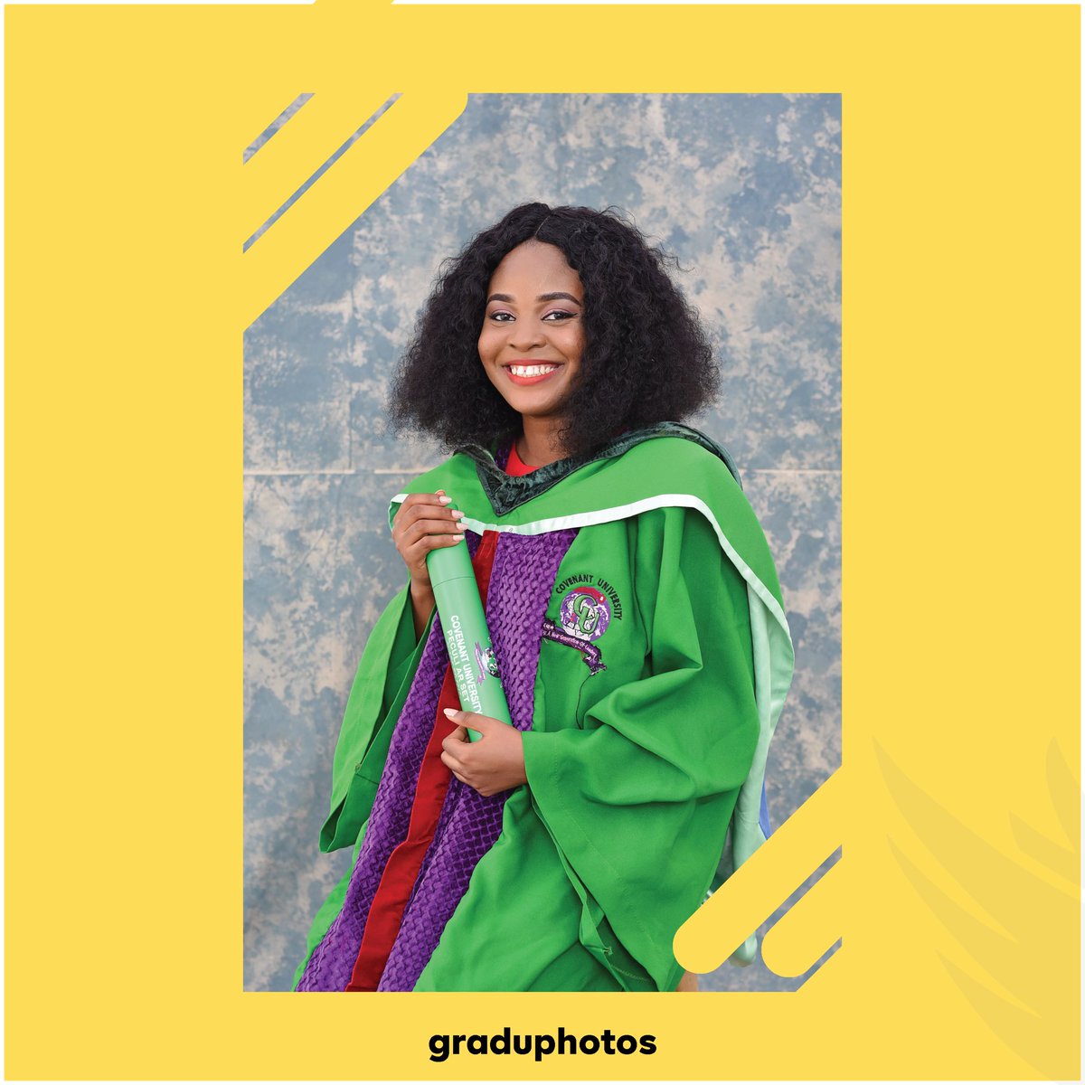 ayoajetomobi's tweet photo. @graduphotos was @the14thsetcu Convocation yesterday. It was a beautiful experience capturing memories that would last a lifetime! See you next year Covenant University ❤️
CC @ifeoluwaar @pitches_44
#the14thSetCU #thepeculiarset #graduphotos https://t.co/EVBmF8yBJ5