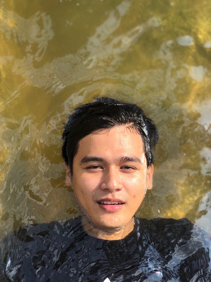 Musseics's tweet photo. Atlast. I have this kind of photo. Hai kak @maya_karin kita geng !. ❤ #MayaKarinChallenge #chamangwaterfall. https://t.co/ZogeZNE18A