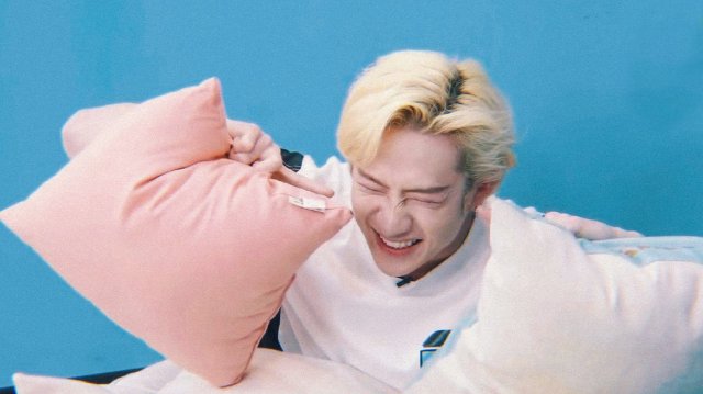 bangchanlq's tweet photo. those precious smiles 🥰

#방찬 ; #BangChan https://t.co/tu7dX7kY8d