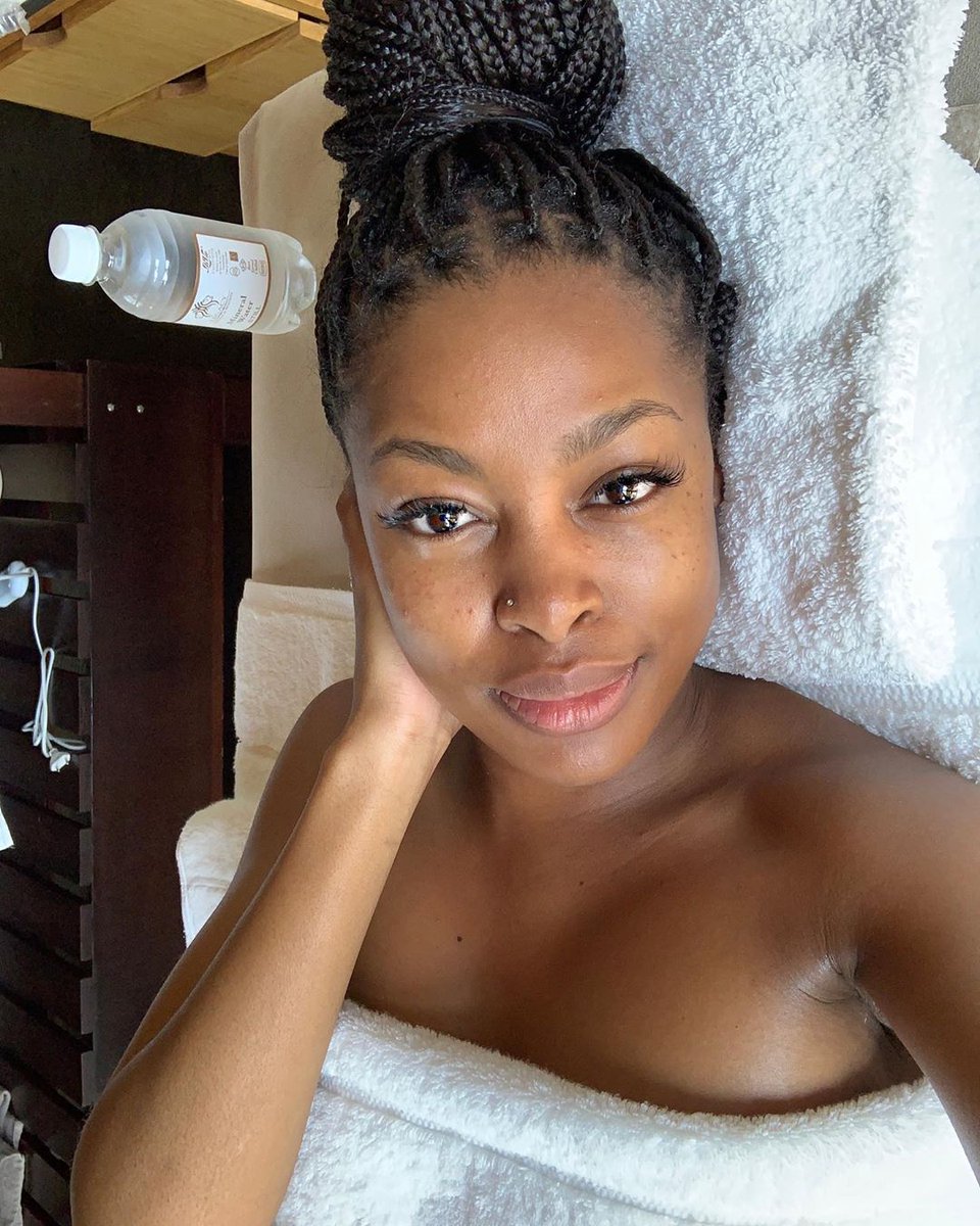 LegacyBalance's tweet photo. Exfoliate, moisturise &amp; relax with us at the Bakubung Legacy Balance Spa — treat your skin the way Naomi Noinyane treats hers with a hydrating salt scrub and massage that uses fragrant oils! 90 min for only R690. Contact us 📨 bakspafd@legacybalance.co.za or on 📞 014 552 6090. https://t.co/VqLqIlw3zf