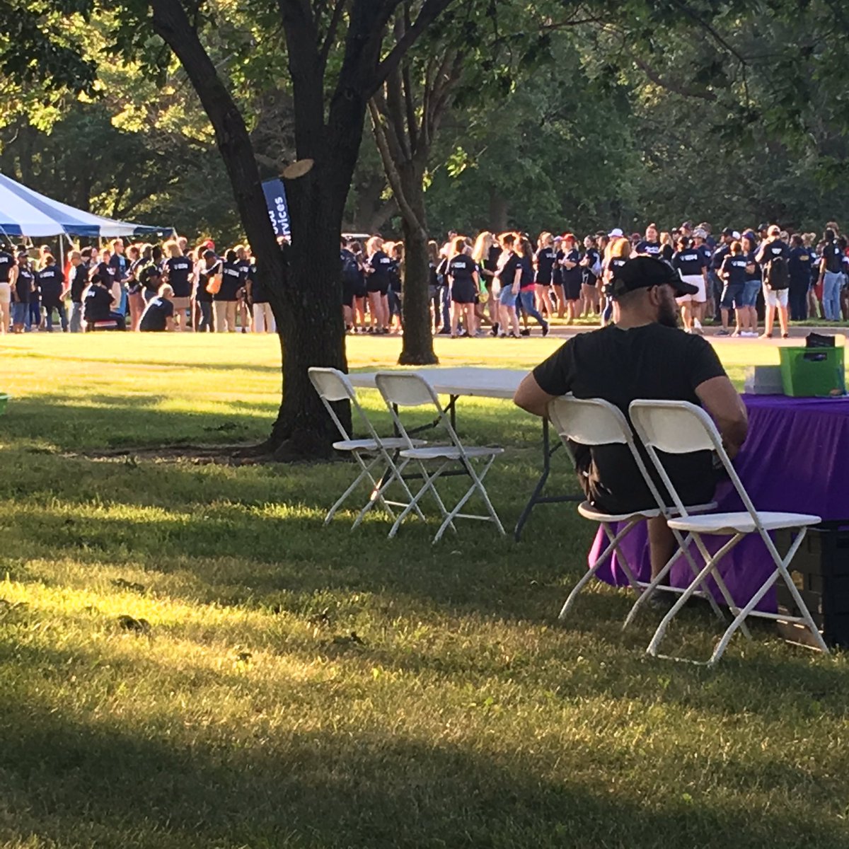 Praying for those who need hope today.  Lord, create divine appointments today!