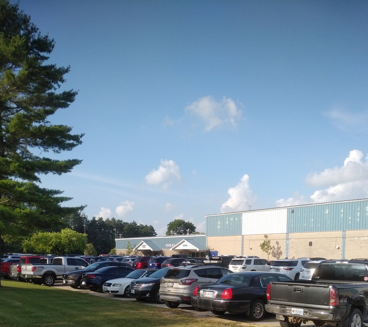 LisaThompsonPC's tweet image. Congrats to Bruce County Beef Farmers for hosting another capacity crowd at your annual beef bbq by #Cardiffs in #Chesley.

I very much appreciate the unconditional support from both #Bruce &amp;amp; #Huron for our local beef farmers!