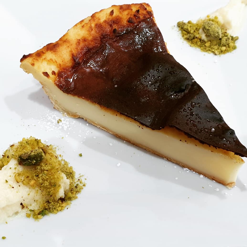 Pame_Bougatsa's tweet photo. Specials at the moment: flan pie

#pamebougatsa #tastesfromhome #homemade #Edinburgh #dalryroad #gorgie https://t.co/mZ87vtutu6