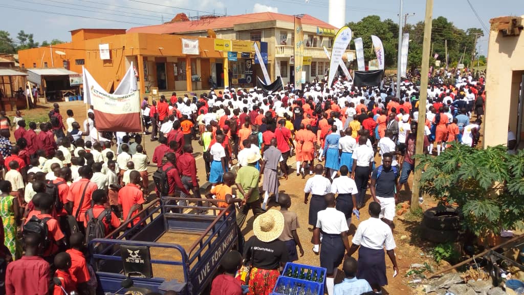 Sleeplessness25's tweet photo. The #IGFCharityWalk19 happening in Kitgum with @OkelloOryem in attendance
#NorthflyMedia https://t.co/hg05dOxE0W