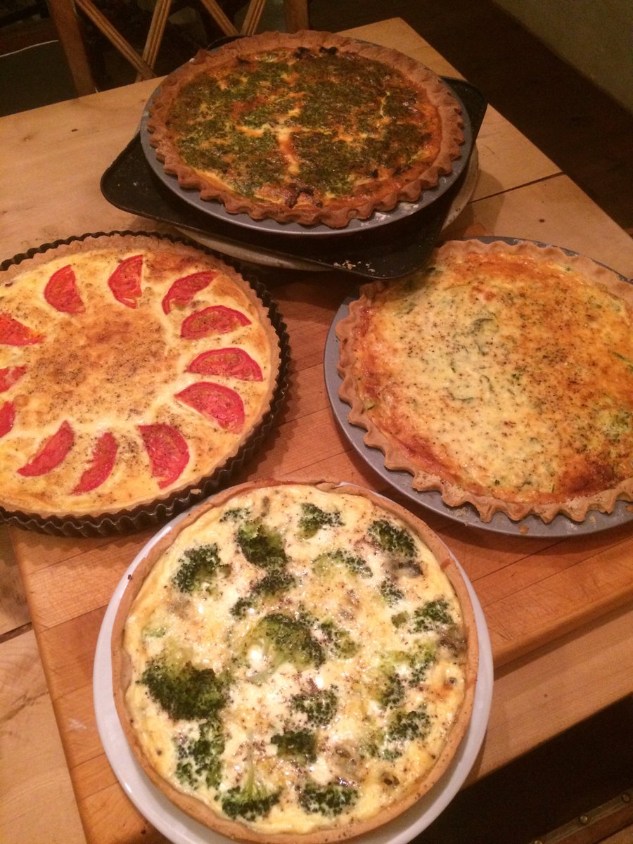 LEWISPLANTS's tweet photo. And itโs a wrap!! Last batch of cakes sorted for this weekendโs open garden. Blueberry c/cake, Tunisian orange cake,Raspberry bakewell & Irish coffee chocolate cake plus quiches too. No doubt Weโll be baking tomorrow too #cookingtonight #lewiscottageplants #ngs #whatsonindevon https://t.co/7lQcoDIEKK
