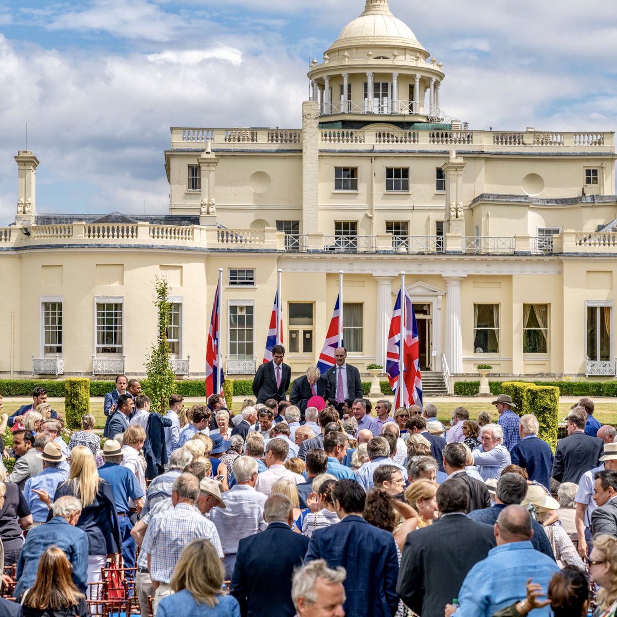 Sir Ranil Jayawardena (@ranil) on Twitter photo It has been a pleasure working with <a href="/BorisJohnson/">Boris Johnson</a> as he has set out his positive vision to deliver Brexit, unite our country and then defeat Jeremy Corbyn. If you haven't voted yet, please do... ballot papers can be handed in until 2pm Monday. #BackBoris #Conservative #Leadership It has been a pleasure working with <a href="/BorisJohnson/">Boris Johnson</a> as he has set out his positive vision to deliver Brexit, unite our country and then defeat Jeremy Corbyn. If you haven't voted yet, please do... ballot papers can be handed in until 2pm Monday. #BackBoris #Conservative #Leadership
