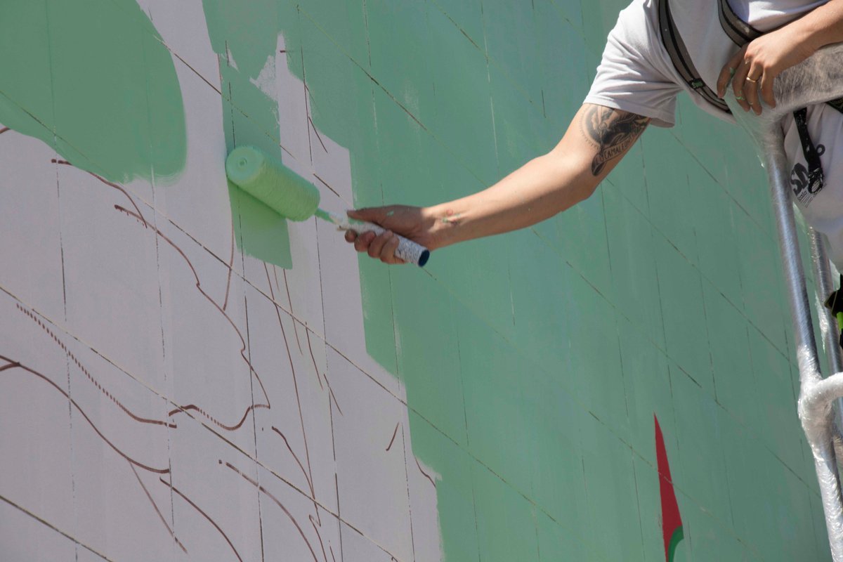 Disconosciamo l’opera della #StazioneMetro di #Ostia #LidoNord, non più in linea con gli intenti iniziali del progetto. 
artribune.com/arti-visive/st…