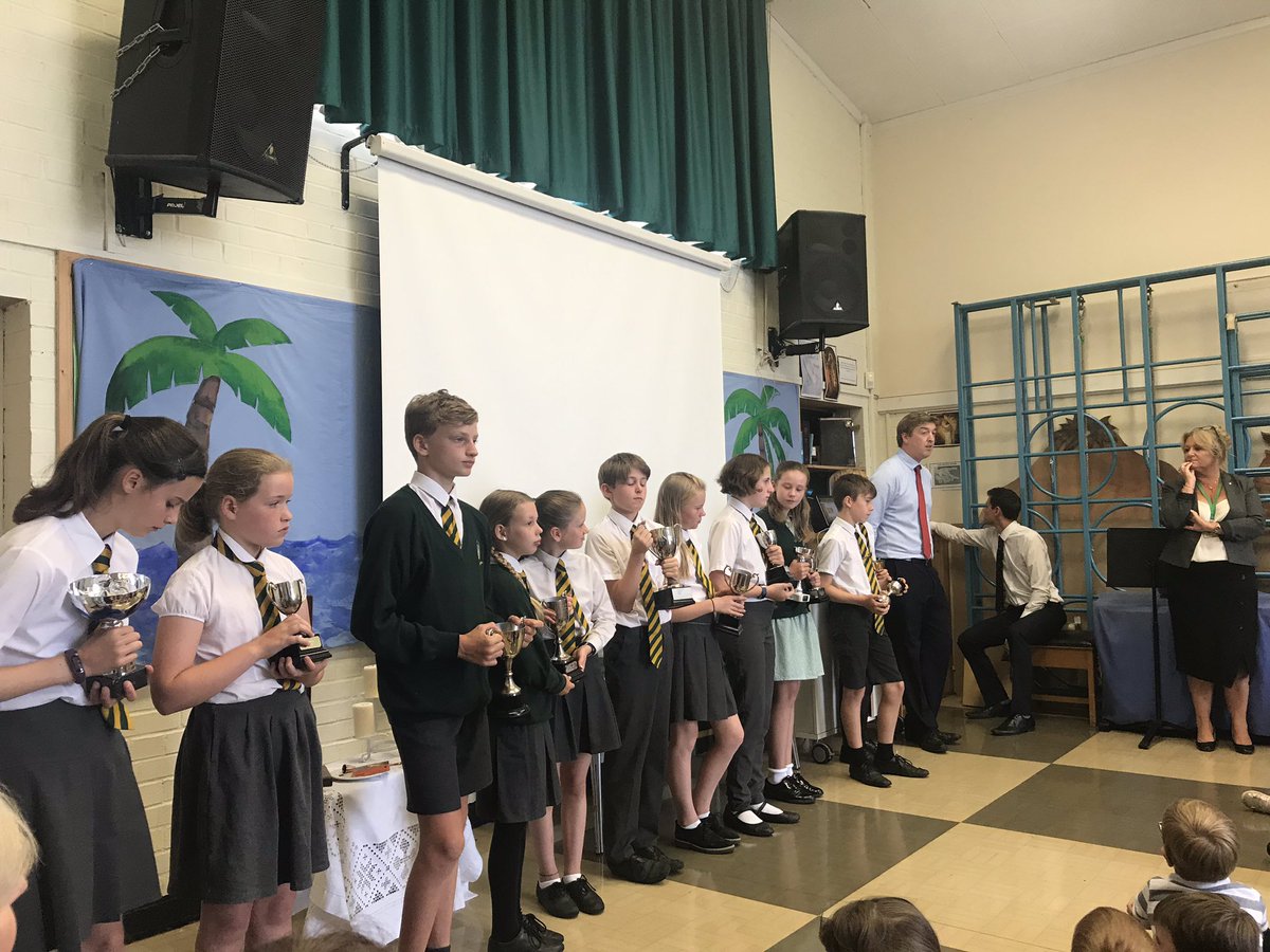 TrullSchool's tweet photo. What an amazing end to another great year yesterday was. Thank you to all the children and parents who have been a part of this year and good luck to our leavers. Who we know will go on to do amazing things. https://t.co/xwpOP4nwmT