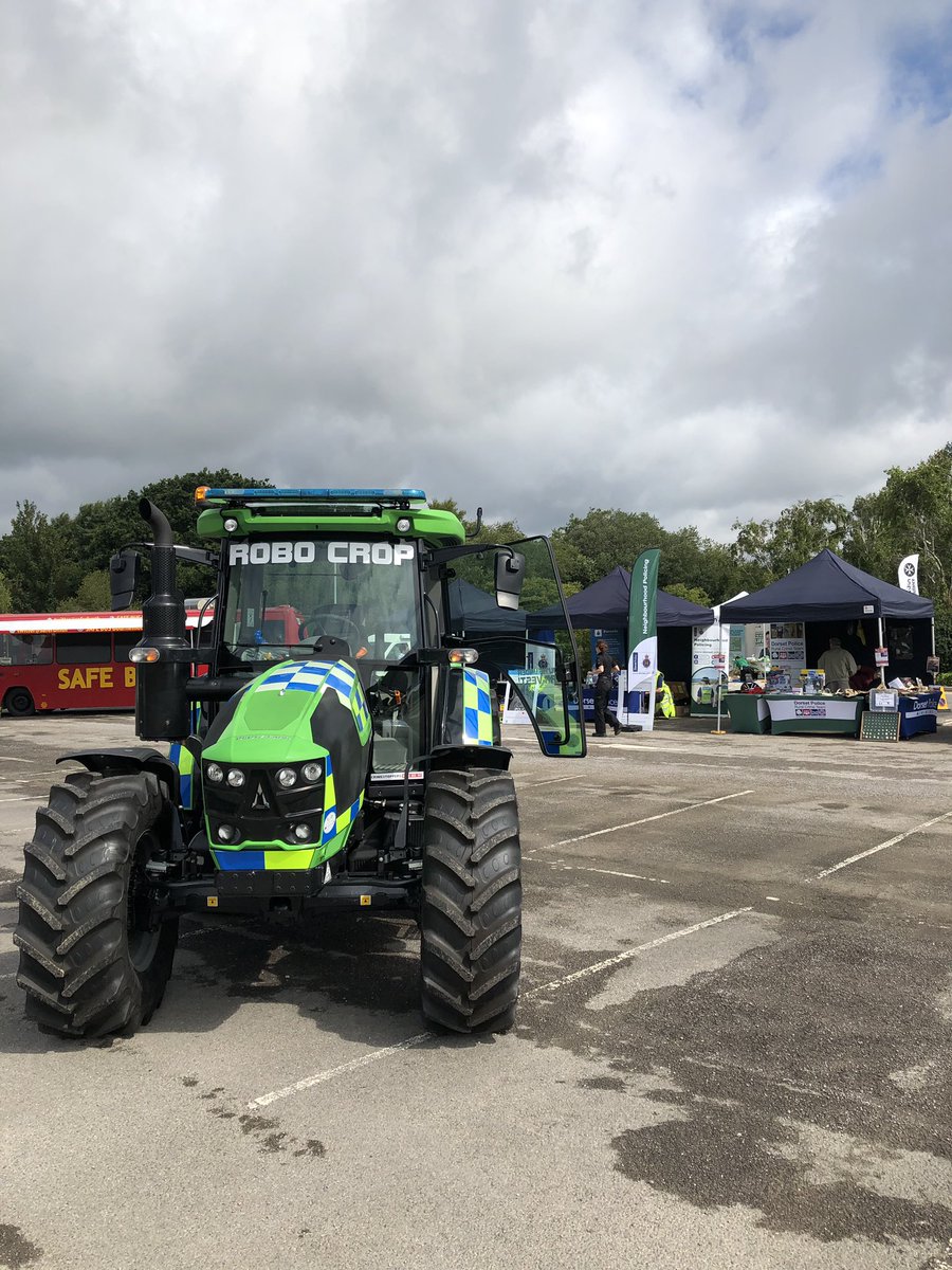 RuralCrimeTeam's tweet image. We’re here at our @dorsetpolice open day at Winfrith with our 4x4 and #RoboCrop police tractor. We have @WildlifeCop and @PCSO6386 here. Please do come along and see what we do and come and ask us any question around rural and wildlife crime #Dorset999 #RuralCrime #WildlifeCrime
