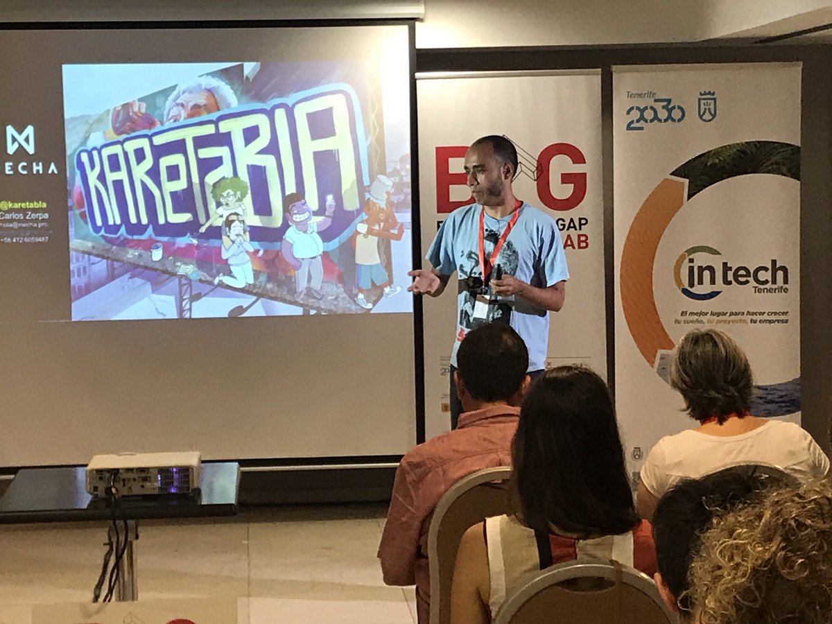 Comienza su exposición un estudio de #Venezuela, @Karetabla. Carlos Zerpa es su director y son un estudio dedicado a las sitcoms para jóvenes y adultos que mezcla elementos de comedia negra, sátira y ciencia ficción. 

#Bridgingthegap2019 
#INtechtenerife
#Tenerife2030