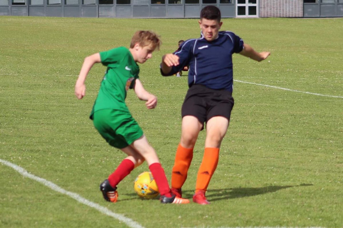 LewisSchool's tweet photo. It's match day today! Looking forward to playing @WinsorUnitedYFC. Students on our English &amp; Football Camp play against a local team every week. Programme info at https://t.co/AaCyNdHRkF
#languagelearning #footballcamp #studyenglish https://t.co/qcJcEDtb6k