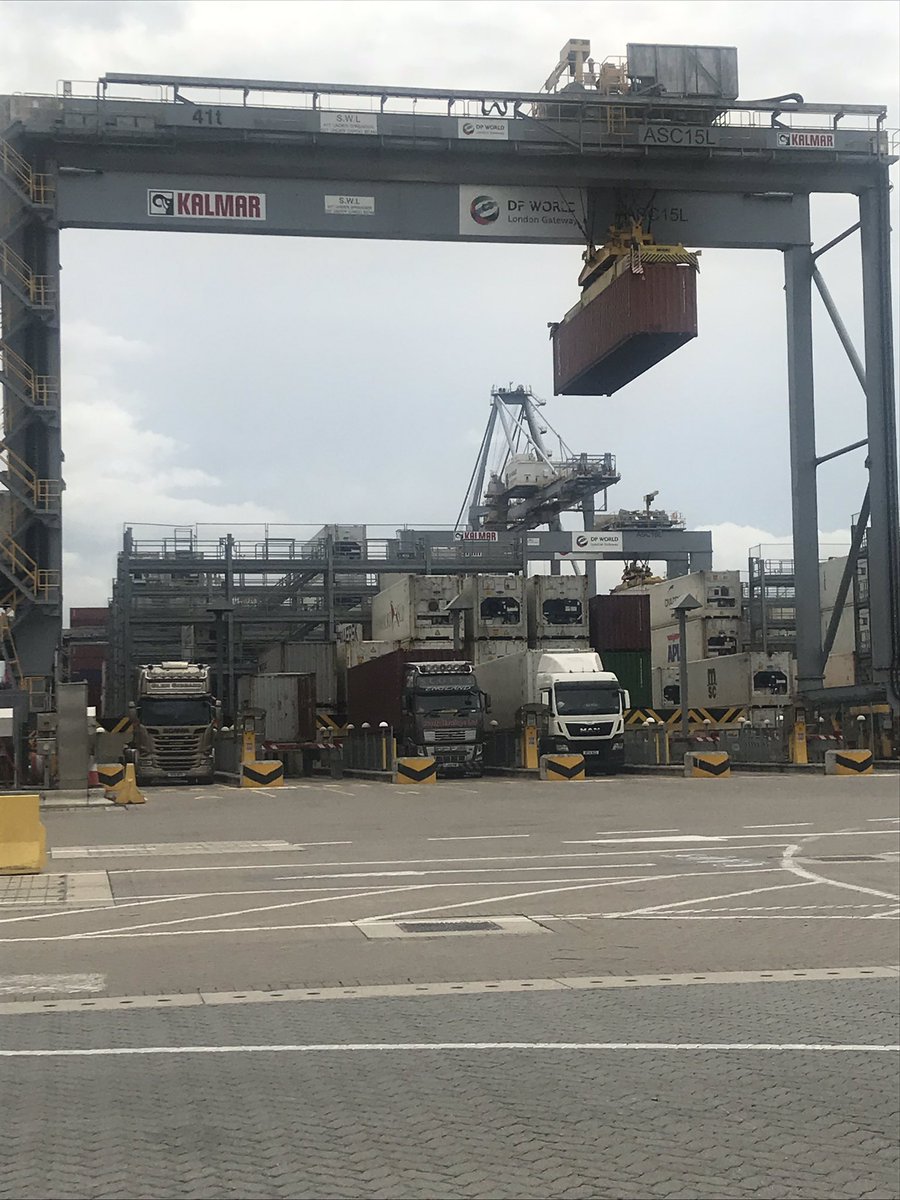 GCL_Logistics's tweet image. Our first tour of London Gateway port...very impressive!
Thanks to @HapagLloydAG 🚢⚓️#Import #Export