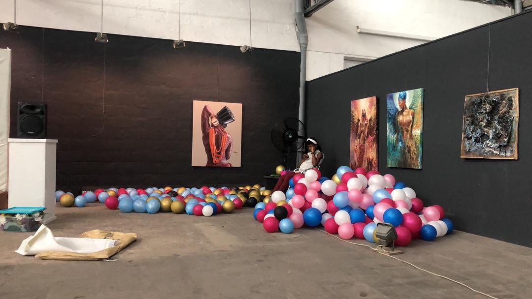 Soeurlevetoi's tweet photo. #DFAF2019 - #HappeningNow 🔴
Partagez avec nous vos meilleurs instants à travers #DFAF2019
#Kinshasa #Rdc #Congo #DeFemmesAfemmes https://t.co/PwsVha4Y9R
