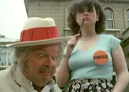 HDArmstrong1's tweet photo. #IGotSlappedFor Pressing her button https://t.co/H5pwMrVRLV