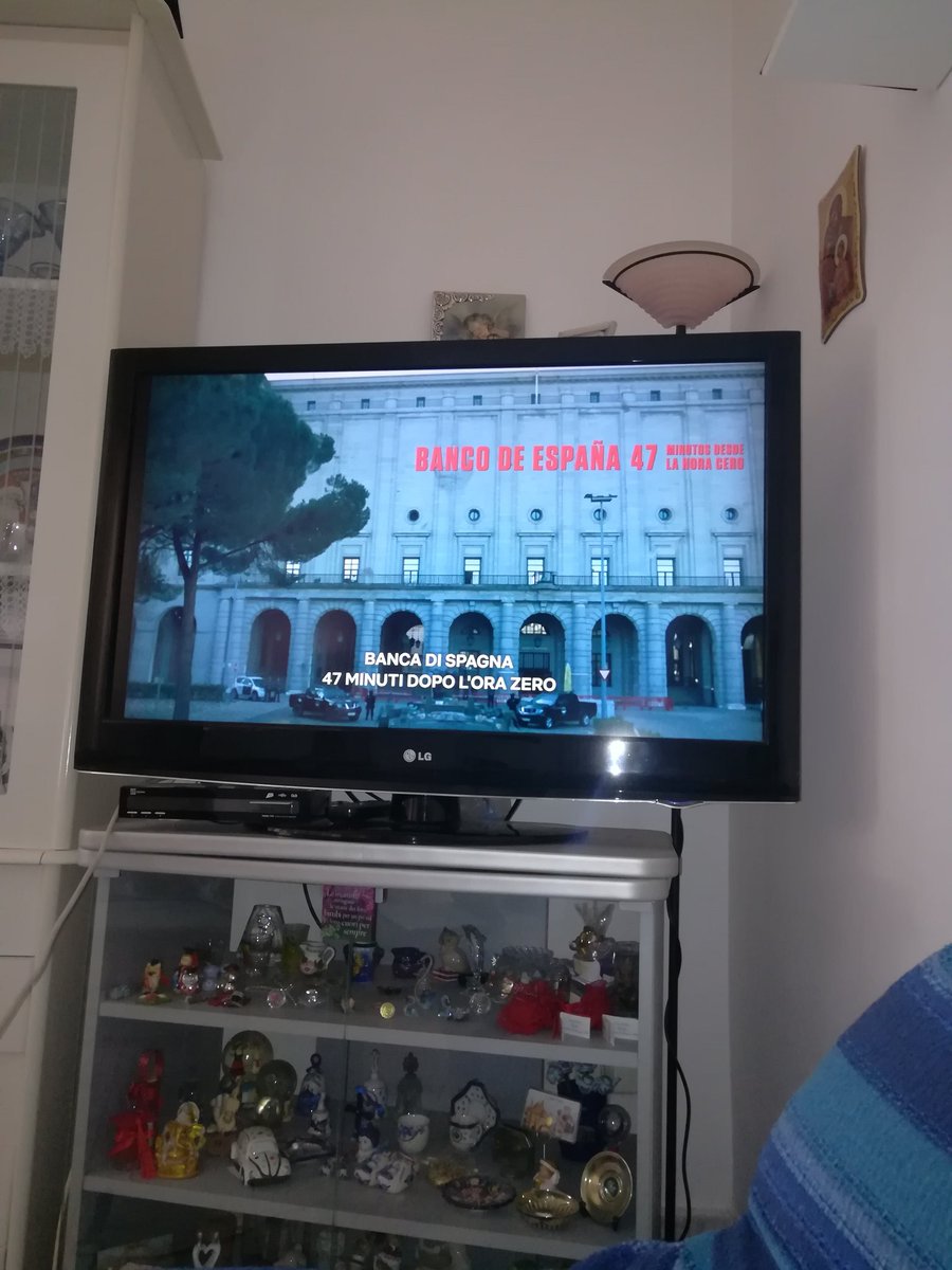 Lacasadicarta3 Hashtag On Twitter