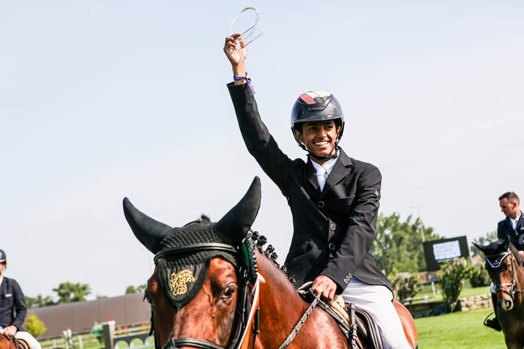xbionicsphere's tweet photo. That’s how you do it! Ali Hamad Al Kirbi couldn’t be caught in the Prize Travel in Slovakia Good idea today aboard Catch the Wind II at X-BIONIC. 🙌🦄 #xbionicSummerTour #Samorin #ShowJumping #PlaceToBe https://t.co/HvY8lXschs