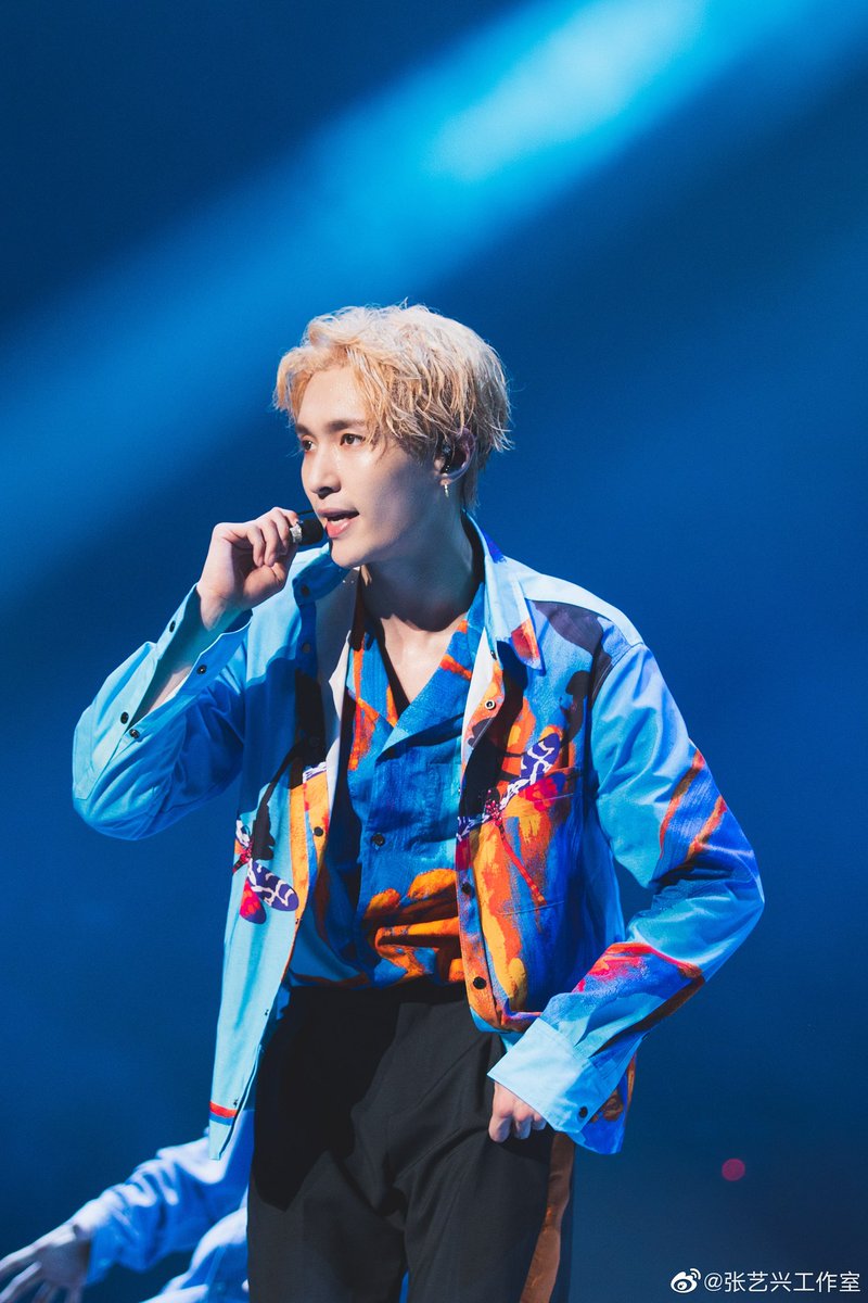 youngstars710's tweet photo. #LayGrandLine_SH Pink
#LayGrandLine_CQ Blonde
#LayGrandLine_NJ Purple
Beijing? https://t.co/lX4W2qbViQ