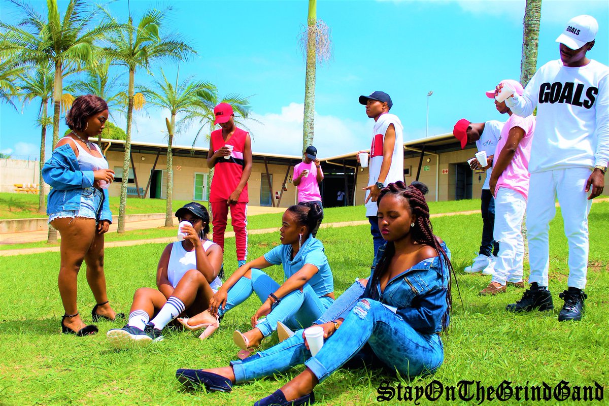 LordKrispy98's tweet photo. #DJSBU I do on location photoshoots around Durban📷 @KrispyPictures_ 
Dm, whatsapp/call: 0814878280 https://t.co/7aXzaf9Ywh