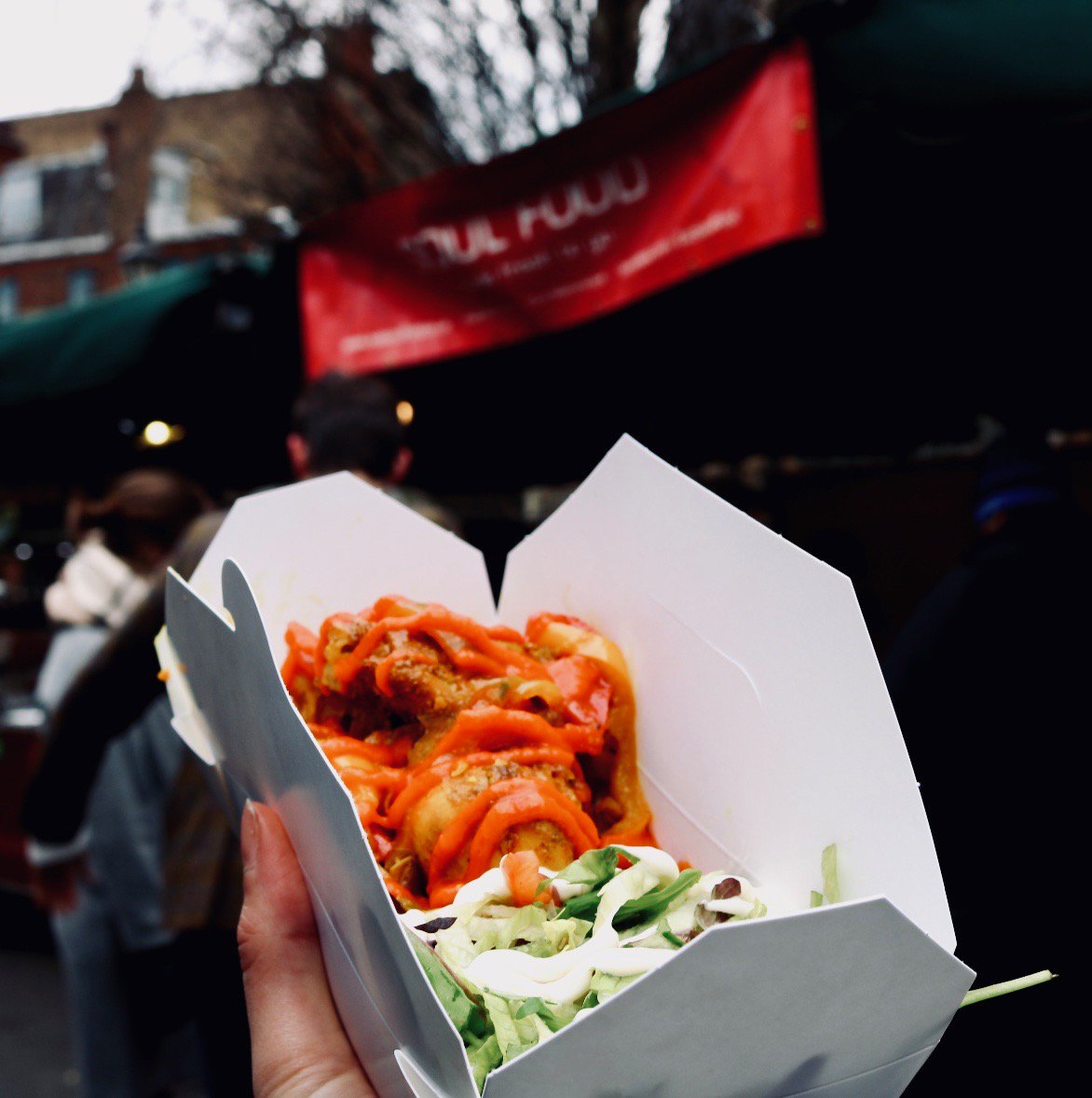 All hail the box food! Our boxes are full to the bring with pure and simple deliciousness. Choose from two different #curry flavours atop a mound of #rice, served with a handful of #salad. YUM @boroughmarket