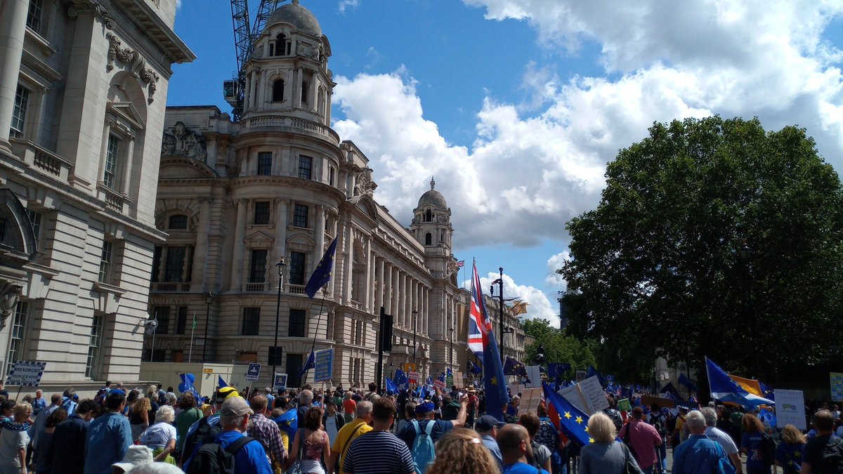 #MarchForChange strong support. #NoToBoris #RevokeArticle50