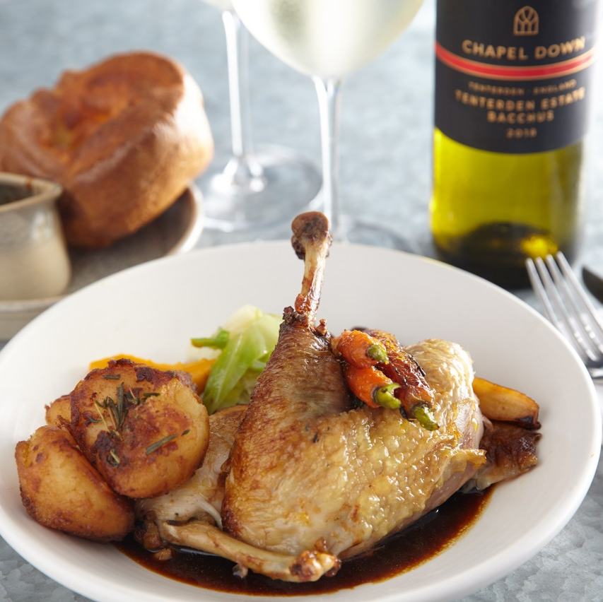 ChapelDownWines's tweet photo. Happiness is....a Sunday Roast! Click link in bio to book your table to try our Winemakersβ Sunday Roast dinner tomorrow at the @cdginworks!π΄π₯
-
#chapeldown #kingscross #ginworks #london #gin #englishwine #sundayroast #sunday #weekend #restaurant #roast https://t.co/y72uVfofsD