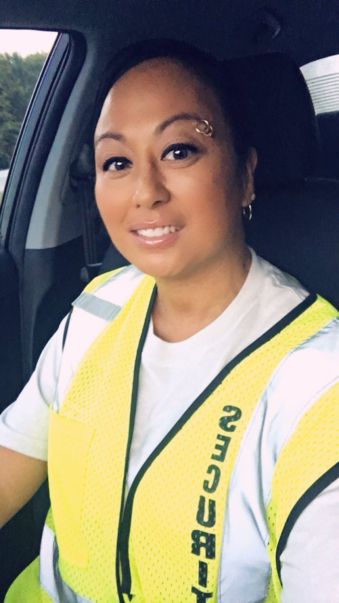 Lyhh76's tweet photo. Security! I hustle by any means! A job is a job! I might not have much of a personal life but my purpose is to make sure my kids are good! I got 4 kids who depend on me! #PGAEVENT ποΈ https://t.co/ChE59qxQGJ