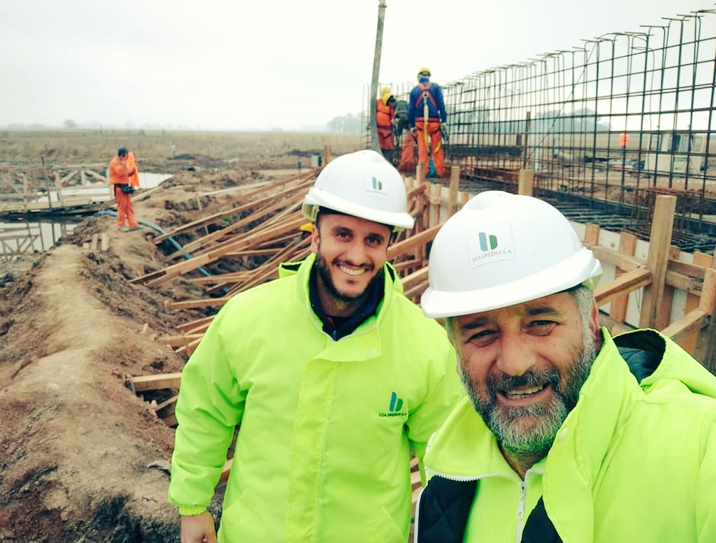 #estefinde con un nuevo amigo que me regaló la vida..... Trabajando.
El Seba @seba_valerdi y en este actos a todos los unió el encuentros lunáticos!!!