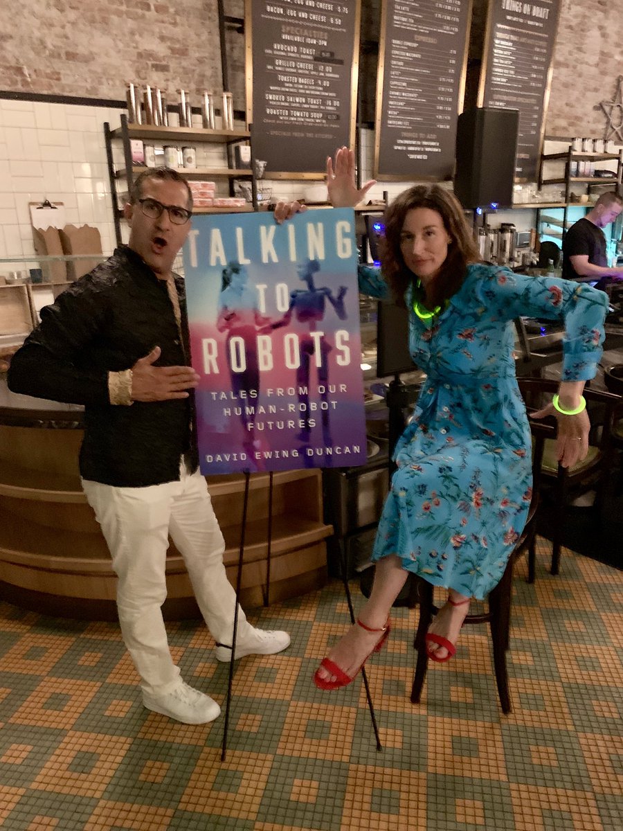 RodrigoATCG's tweet photo. What robot / AI would you like to meet?
Great discussion and celebration of @Duncande ‘s new book #TalkingToRobots w @geochurch @tiffanyshlain @davidasinclair @marchodosh @EvolvingJuan @SunnyBates me and others
Strongly recommend this book! https://t.co/qYjqymzJ4p