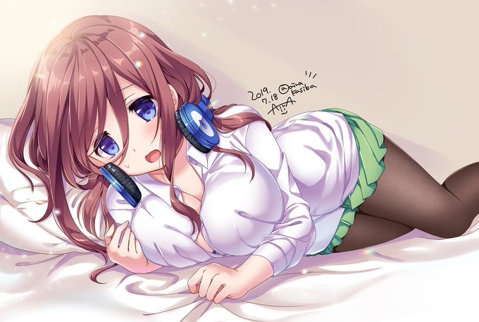 香芝あいら🌸C108(土)西1ふ-51abさんがTwitterに投稿した中野三玖(五等分の花嫁)のイラスト。