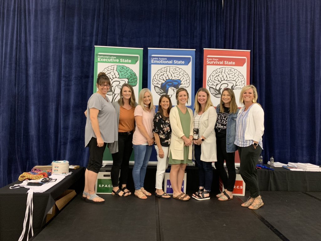 hmbuckman's tweet photo. It’s been a POWERFUL few days with this group. We’ve grown deeper in our understanding, vulnerability and relationships. I’m so proud of these people! They are world changers! @ConsciousD #CD1Springfield @RVRoadrunner #lpsleads https://t.co/HKUs41CF8N
