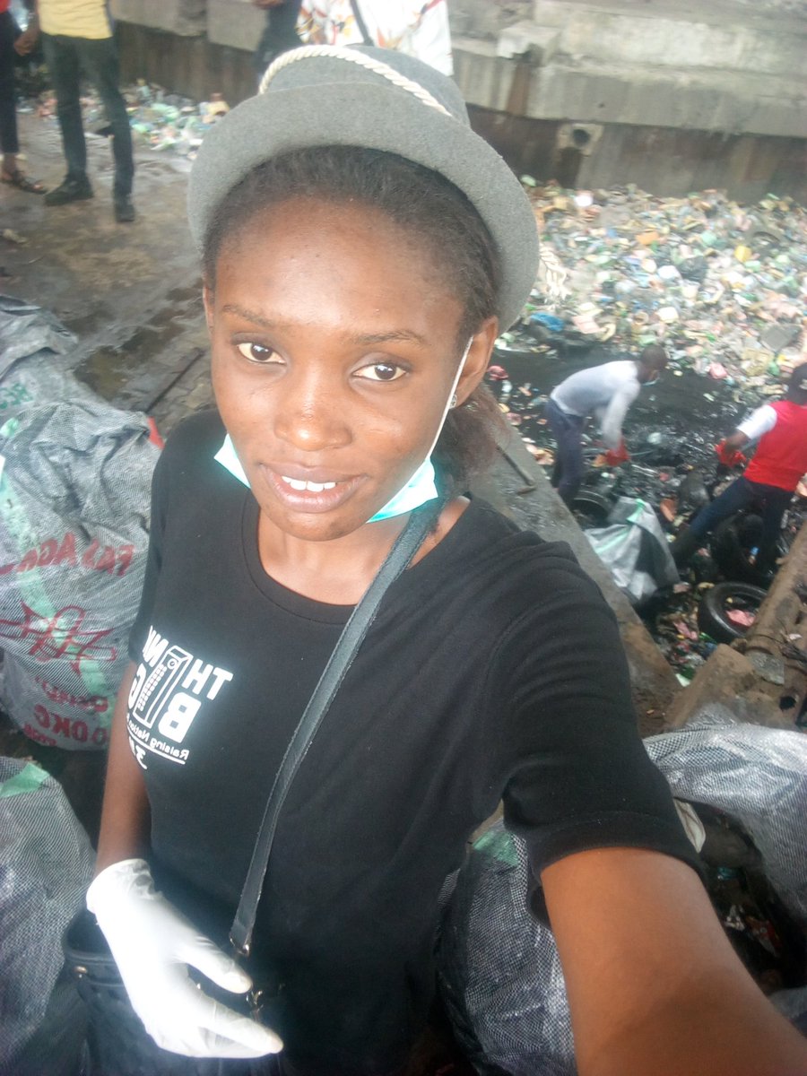 A dirty environment makes us prone to diseases. Keep your environment clean #SaveTheEnviroment #ForAcleanerLagos #obalende #saveEarth