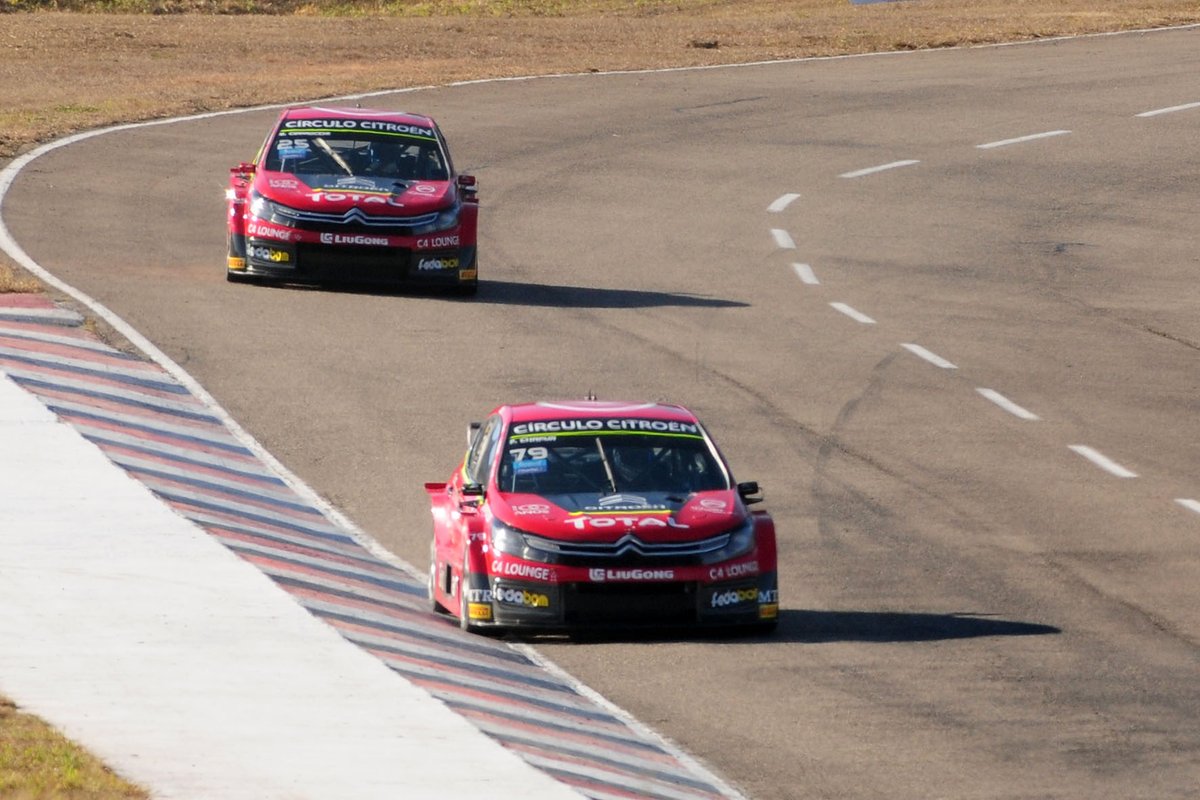 citroenarg's tweet photo. #STC2000Salta Final del Entrenamiento 1 . Así fue el inicio del sábado para los #C4Lounge
P9 @CheloCiarrocchi
P12 @FacuChapur

#CitroënTotalRacing
@TotalArgentina https://t.co/0klvruktgt