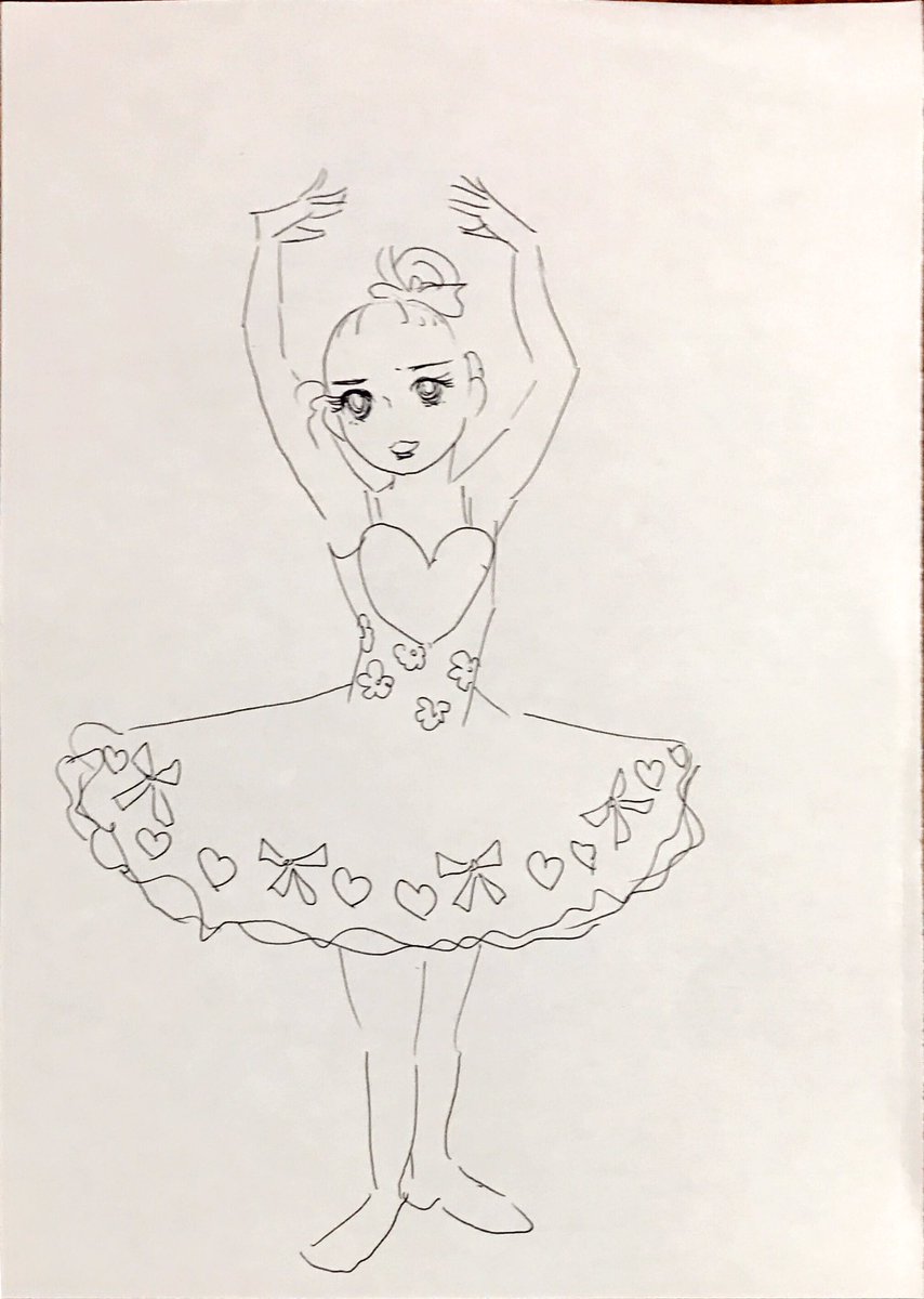 実はまだ‥注文の多いお絵かき屋さん終わってないのです‥
(姪のオーダーするドレスは花とハートとリボン全部盛りで女児らしいのだが大人には地獄) 