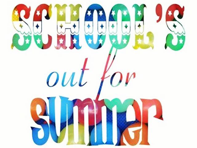 FCLBlackburn's tweet photo. Who's on their school summer holidays? 😎👒🏖 I'm sure there'll be lots of well-deserved fun, filling their days, and this downtime is important. However, it is also important to continue learning in ways that they may not consider learning. How about t… https://t.co/HJLPUzYkxd https://t.co/wVwr0iG0vd