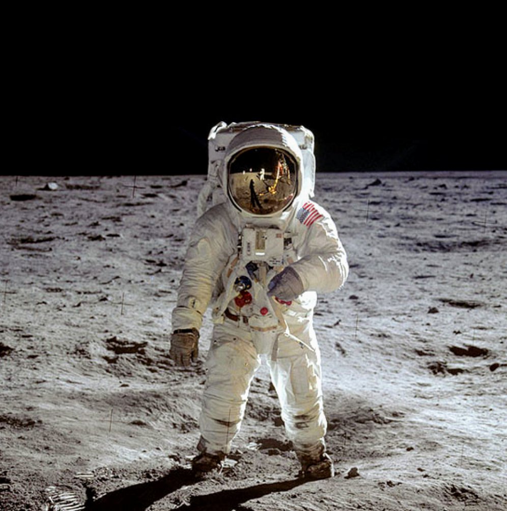 KelkarSharad's tweet photo. Let's celebrate 50th anniversary of Man's first foot on the Moon - one of the significant events in the history of Mankind and a huge scientific achievement!
#Apollo50th #Apollo11 #FirstMoonWalk #NASA https://t.co/VNQ3SKm7qQ