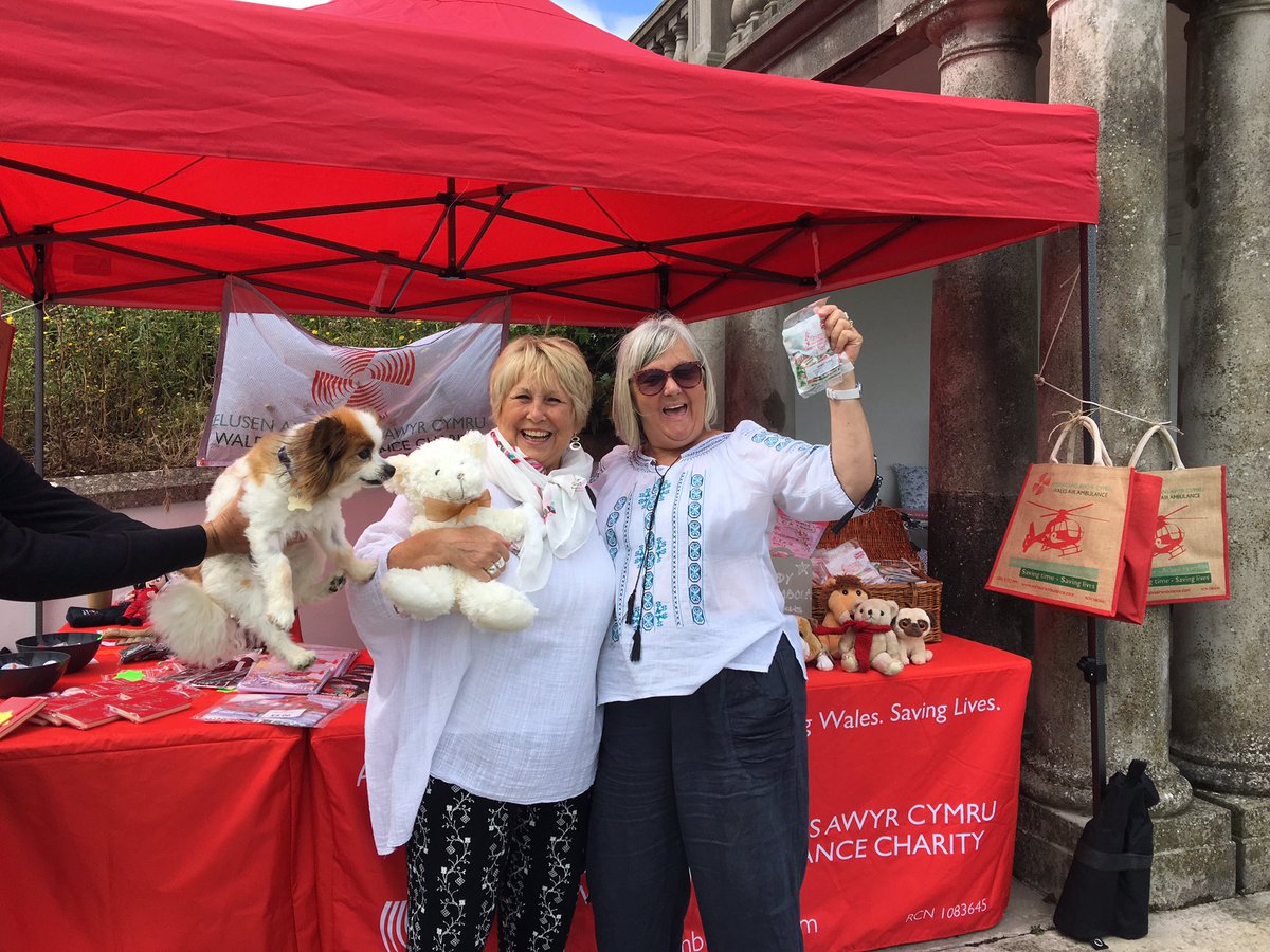 Catrin Hall tweet media