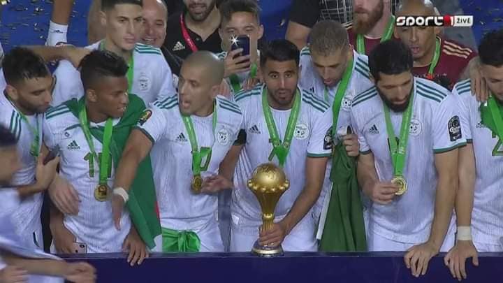 وعد ووفى 
🇩🇿🇩🇿❤️❤️⭐️⭐️ #123VivaLAlgerie #AFCON2019final  #كأس_امم_افريقيا_2019  #جمال_بلماضي