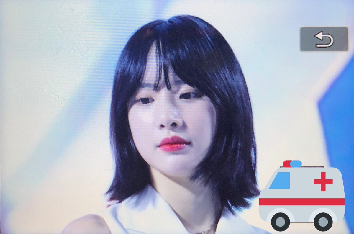 YtBn95's tweet photo. 190720 롯월 프리뷰

 #WJSN #우주소녀 #SEOLA #설아 https://t.co/wS1O2vEDYN