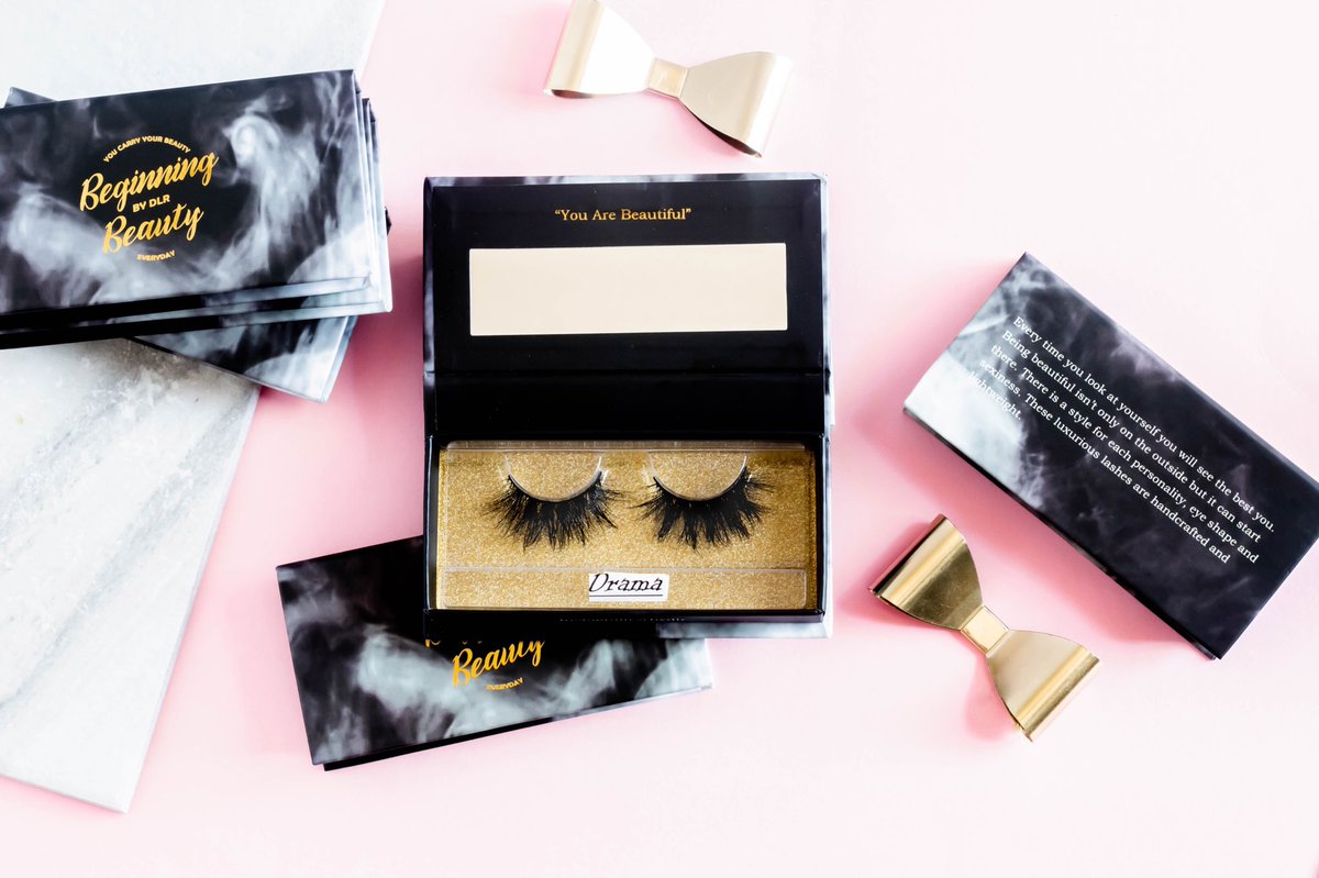 itsdeedee______'s tweet image. SHOP TODAY bbydlr.net 
#lashes #lashextensions #beauty #makeup #eyelashes #eyelashextensions #volumelashes #minklashes #lash #lashartist #lashesonfleek #classiclashes #mua #makeupartist #lashlift #lashtech #brownskingirl #Blacktwitter #LionKing2019